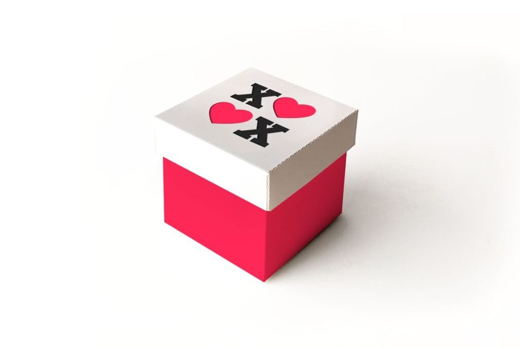 Custom cube boxes